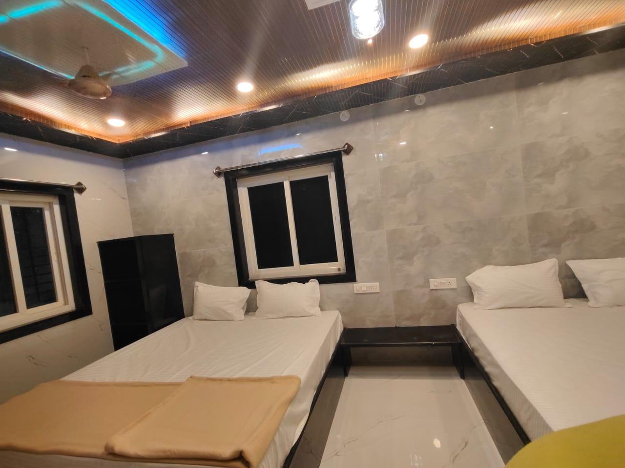 Rooms & Stay